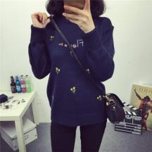 刺繡毛衣秋款寬松圓領(lǐng)毛衣
