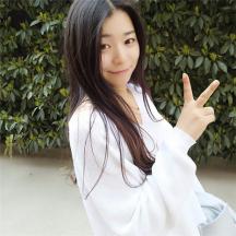 V領(lǐng)大領(lǐng)口寬松冰絲上衣大碼女裝